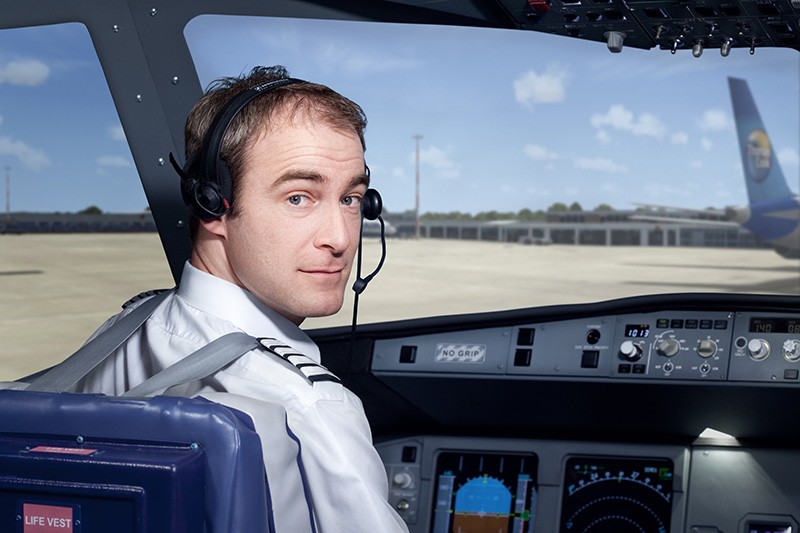 Command training flight simulators